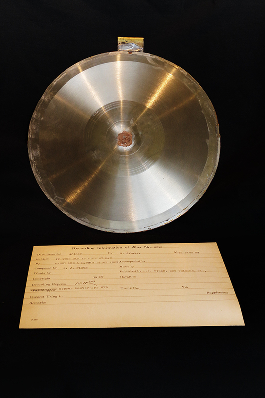 Recording Card and Sounds Disc for "If Your Man Is Like My Man" by Mandy Lee and Ladd's Black Aces.